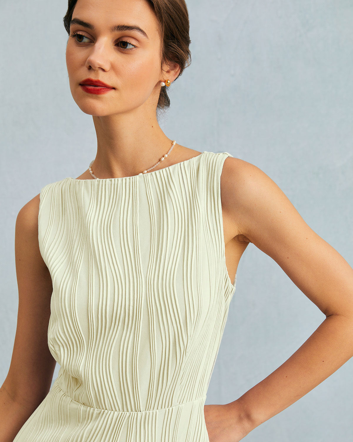 Beige Ripple Texture Sleeveless Mini Dress