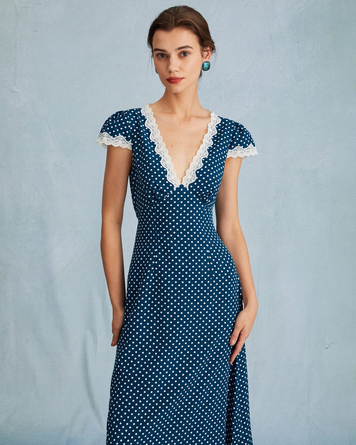 Navy V-Neck Polka Dot Lace Pleated Maxi Dress
