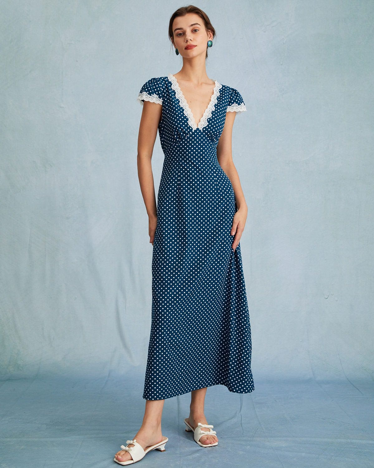 Navy V-Neck Polka Dot Lace Pleated Maxi Dress