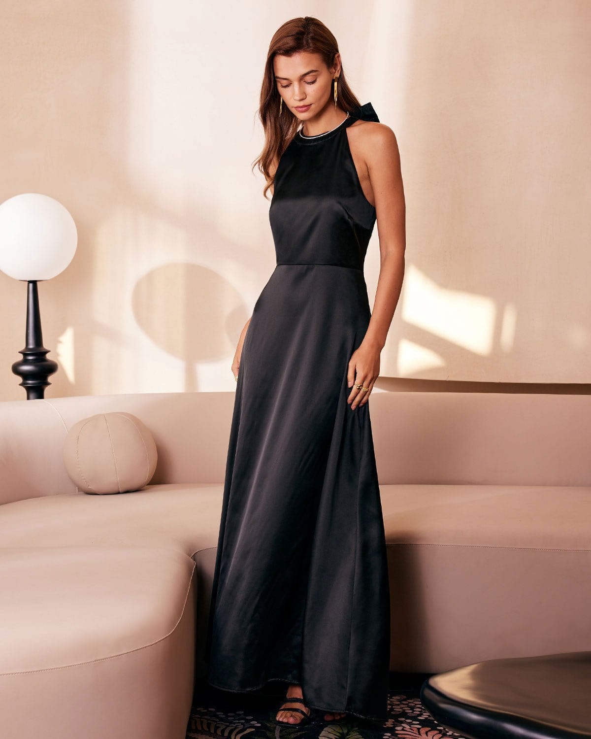 Black halter neck bow hollow dress