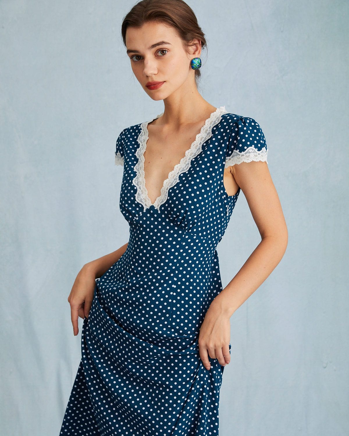 Navy V-Neck Polka Dot Lace Pleated Maxi Dress