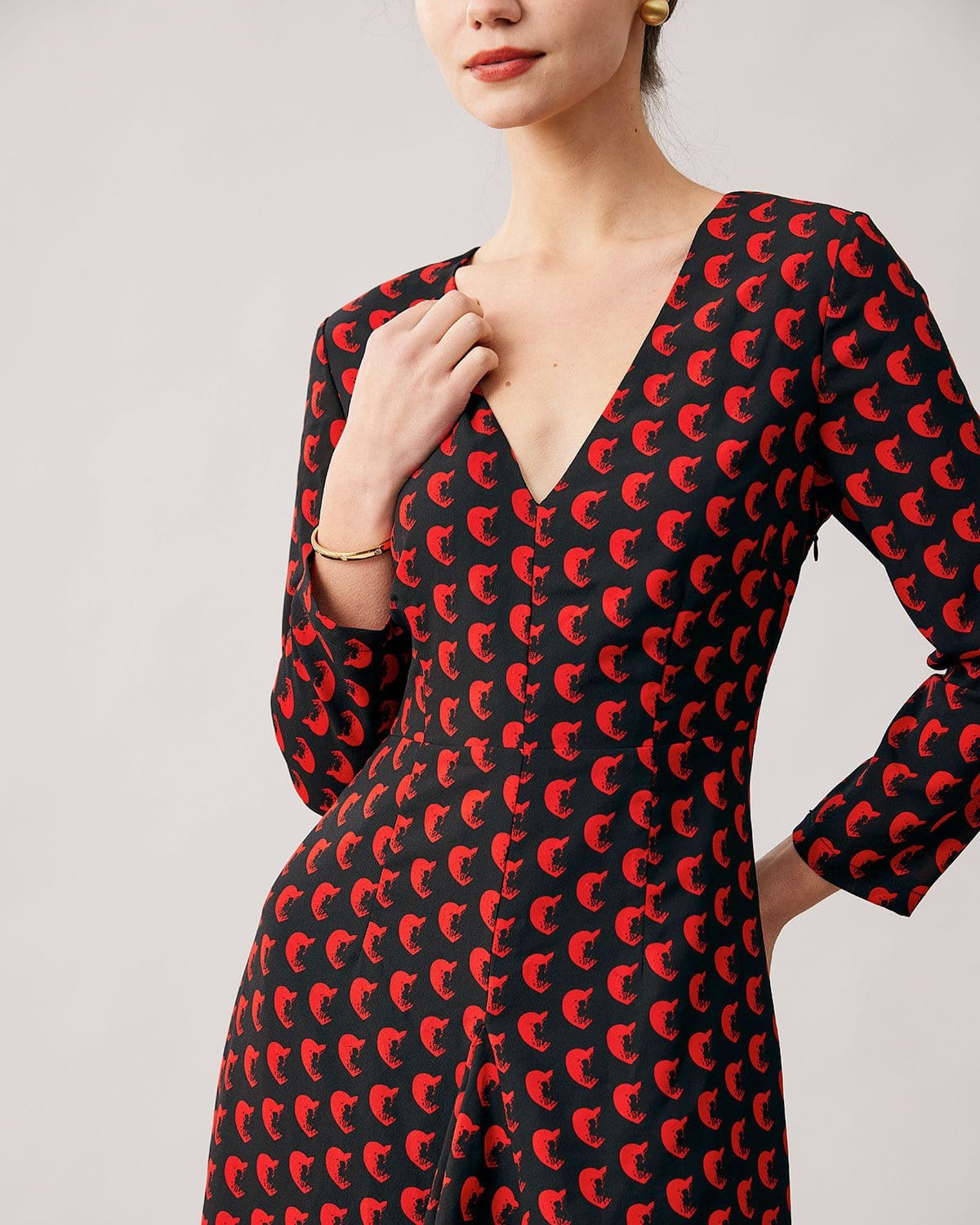 Red V-neck Slit Long Sleeve Midi Dress